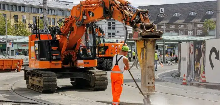 Acheter des spray techniques pour le BTP : traceurs de chantier et marqueurs